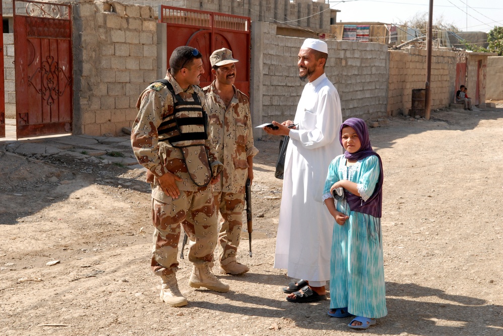 Iraqi Army Cordon and Search Mission