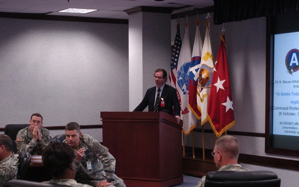 Peter Bergen visits Third Army/U.S. Army Central
