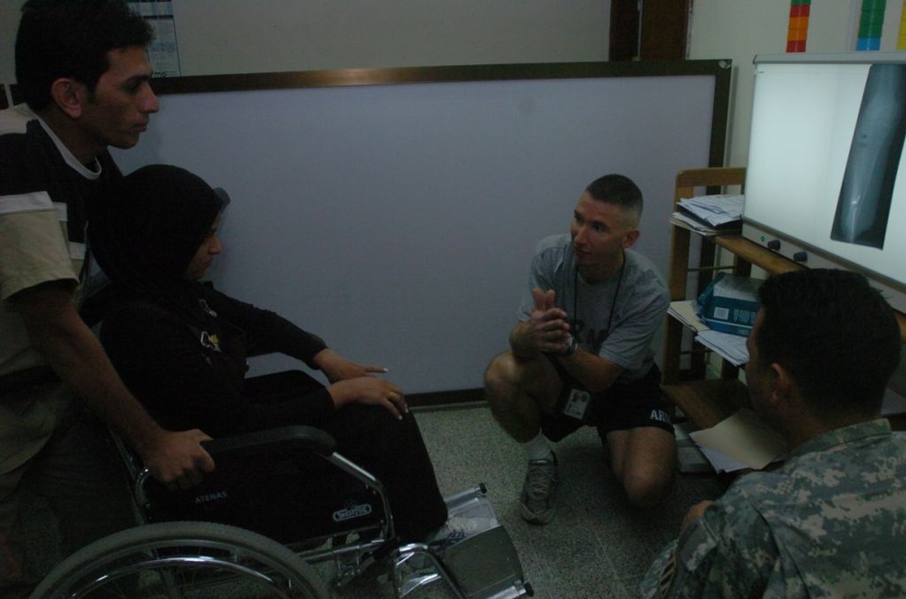 Young Iraqi woman gets a chance to walk again