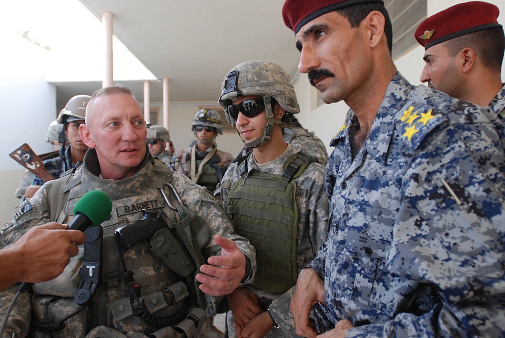 Stryker Soldiers, Iraqi National Police improve Sadr City schools