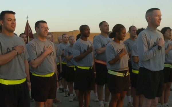 Concerned Iraqi Citizens Help 'Sledgehammer' Brigade Smash Crime