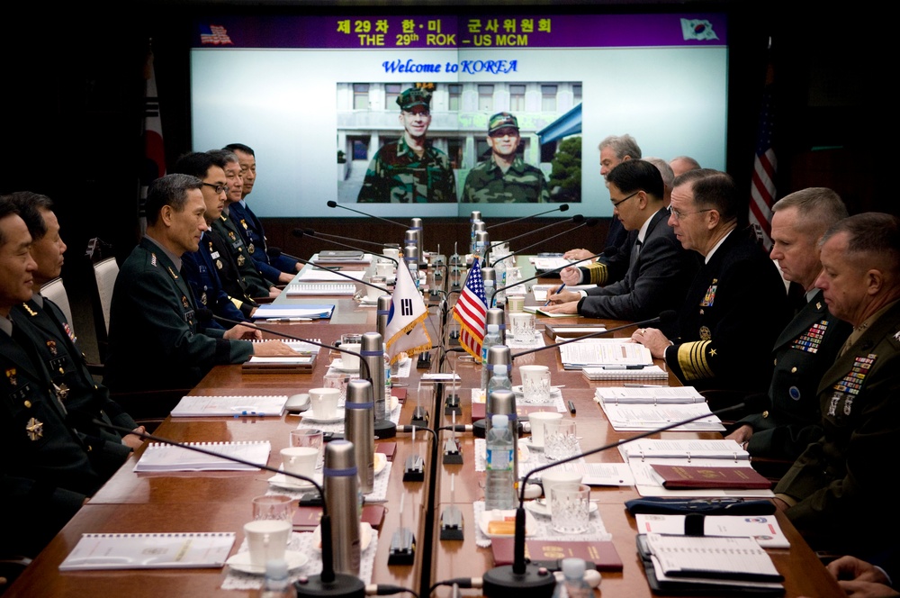 U.S. and Korean Military Leaders Discuss Wartime Operational Control