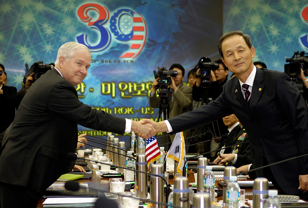 Secretary of Defense Robert M. Gates conducts a joint press conference with
