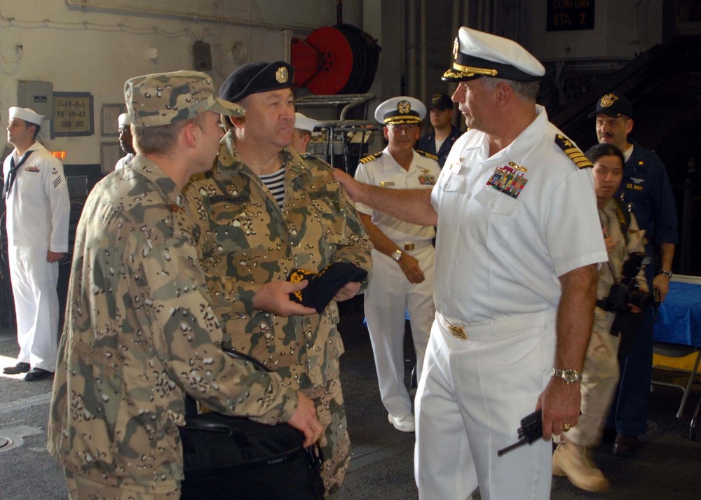 General Sembinov makes visit to USS Wasp