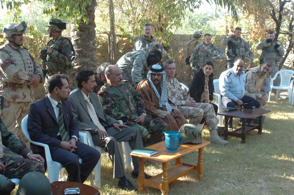 Top leaders discuss future of security, services from GoI for Hawr Rajab