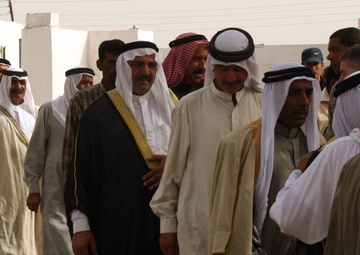 Sunni, Shia sheiks present united front against al-Qaida