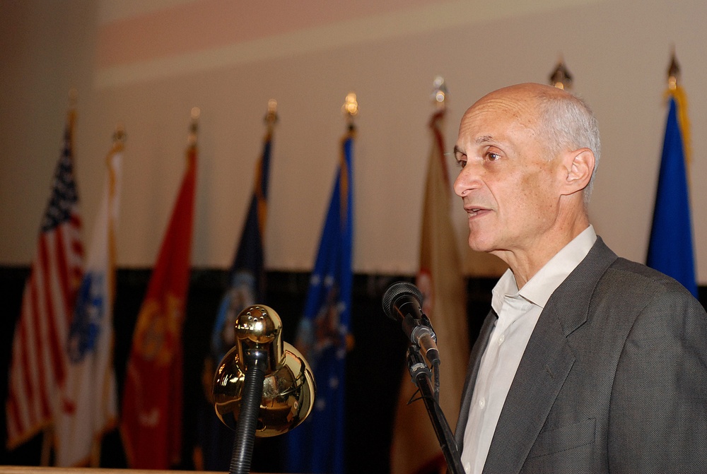 Chertoff Comes to LSAA for Largest Naturalization Ceremony Ever in Iraq