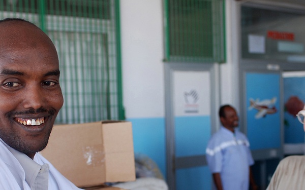 350th Civil Affairs Team Delivers Supplies