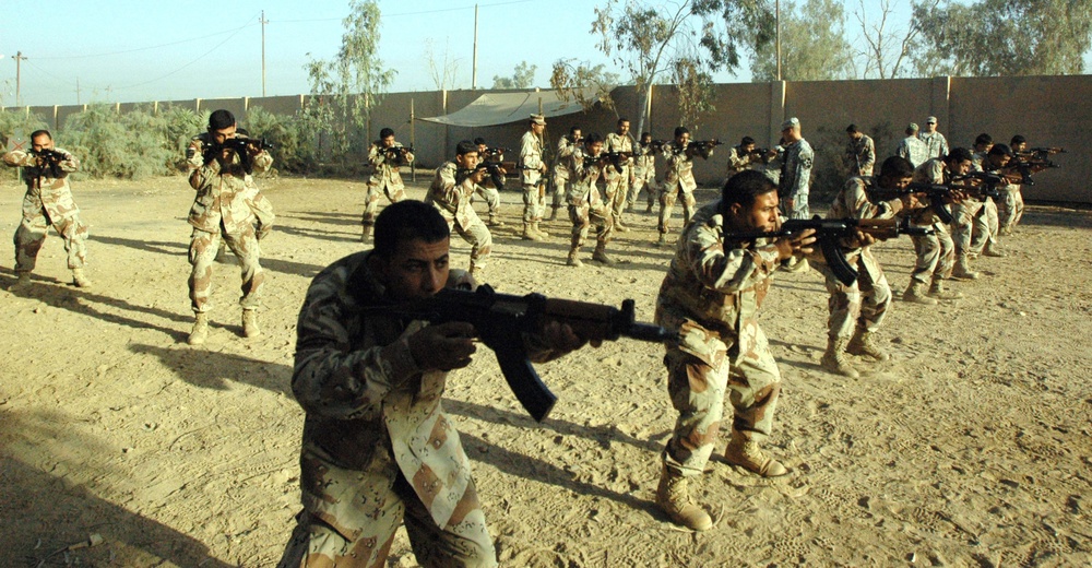 Iraqi Stryker Training: U.S. Troops Prepare Iraqi Military