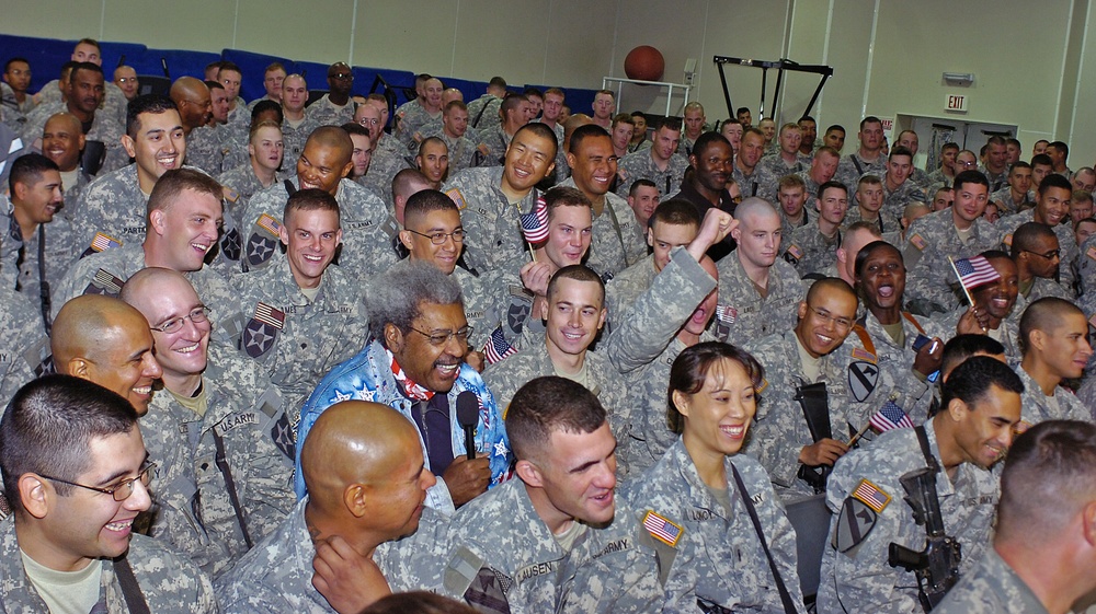 Don King Visits Troops in Iraq for Fight Night