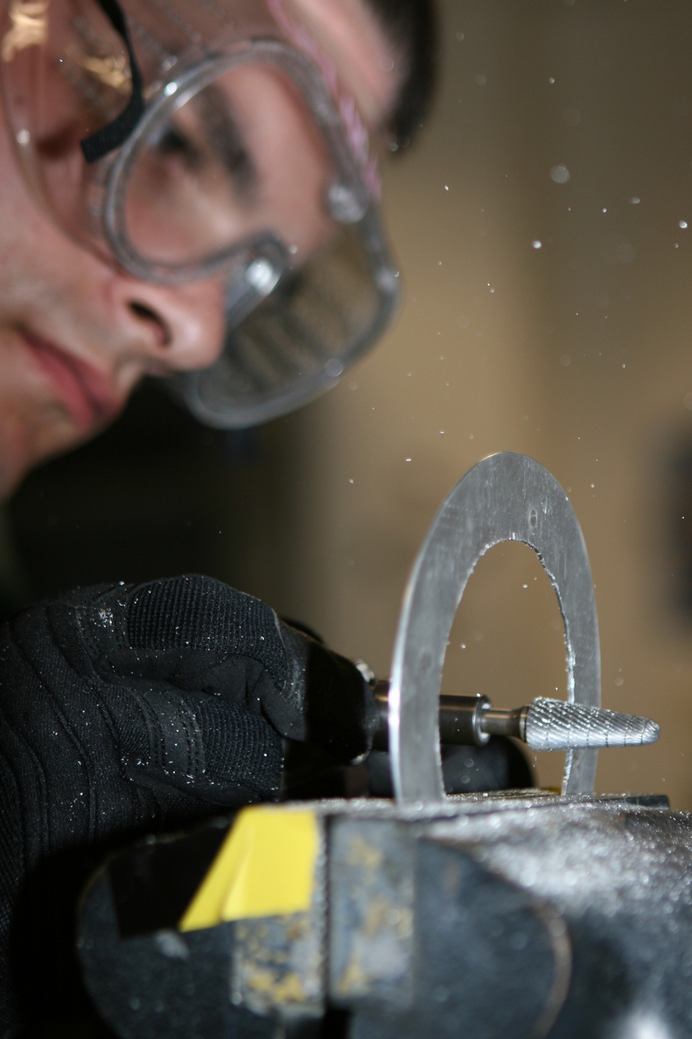 Heavy Haulers Mechanics Maintain Mission Readiness