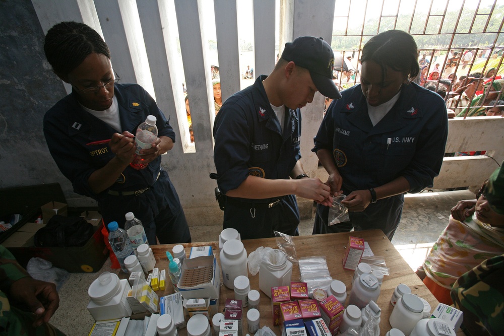 Tropical Cyclone Relief Operation, Bangladesh