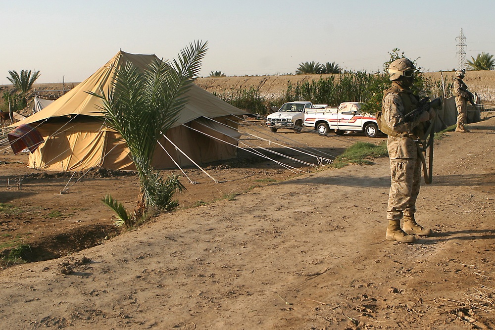 Service members in Al Fahren, Iraq