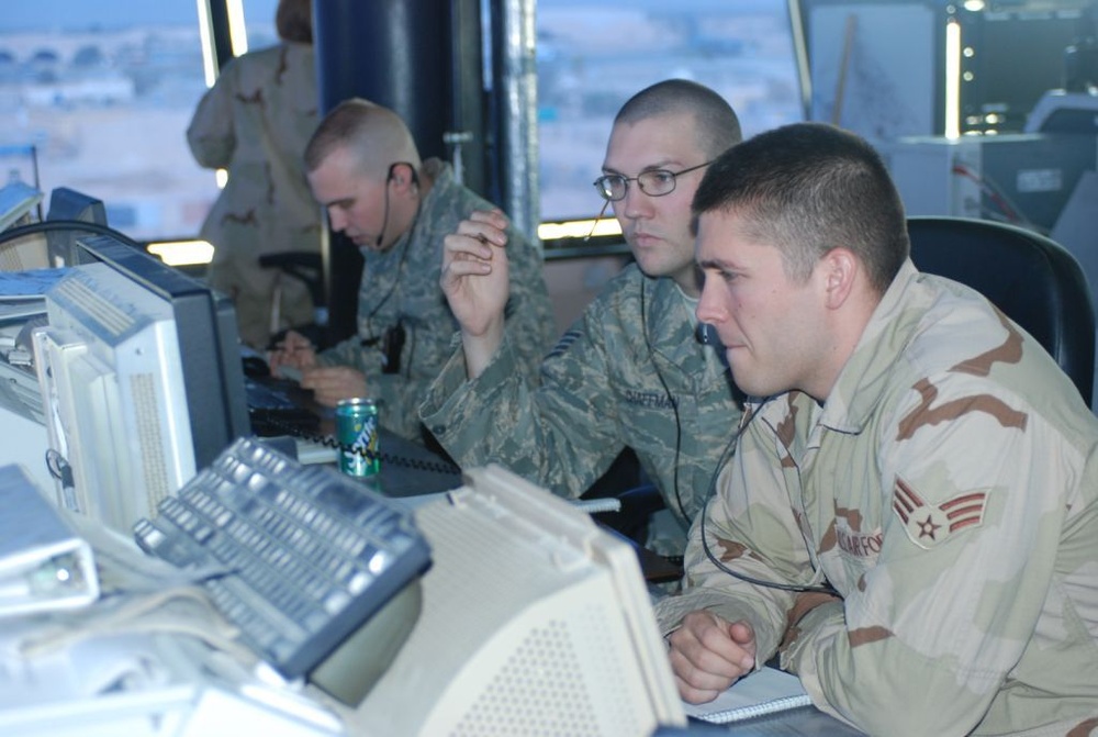 LSAA Air traffic controllers own Iraqi sky
