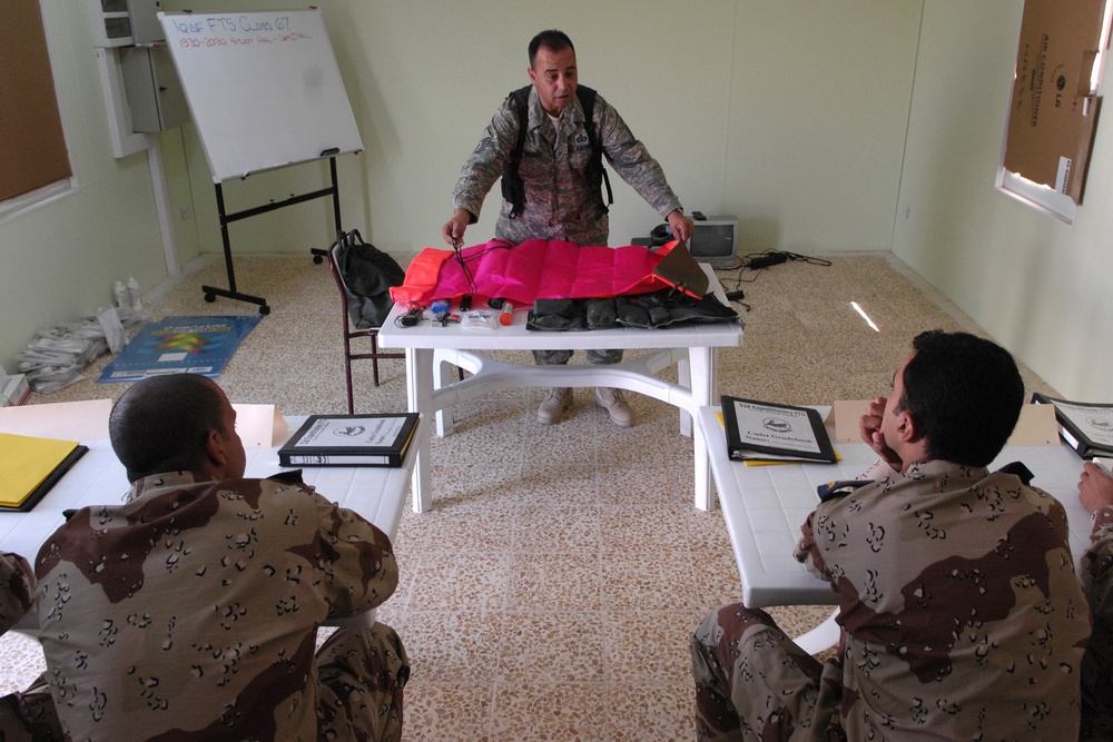 Iraqi Air Force Pilots Learn Their Trade