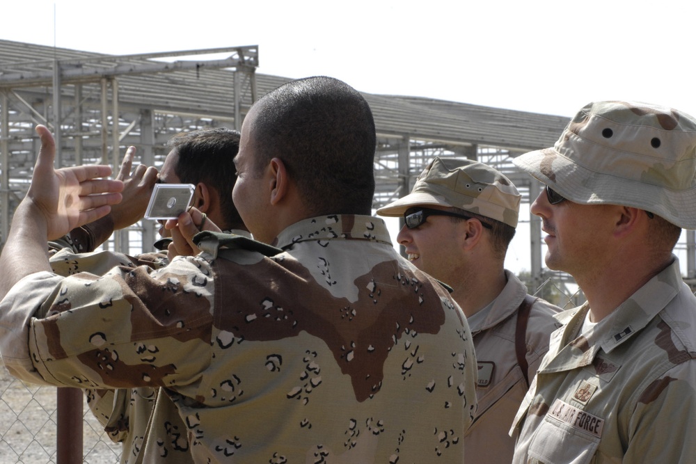 Iraqi Air Force Pilots Learn Their Trade