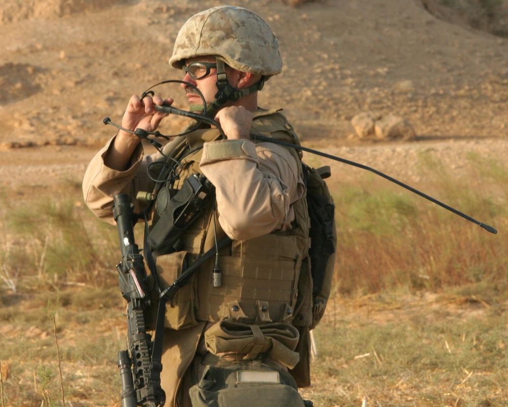 Marine Wing Support Battalion -372 Conducts a Dismounted Patrol