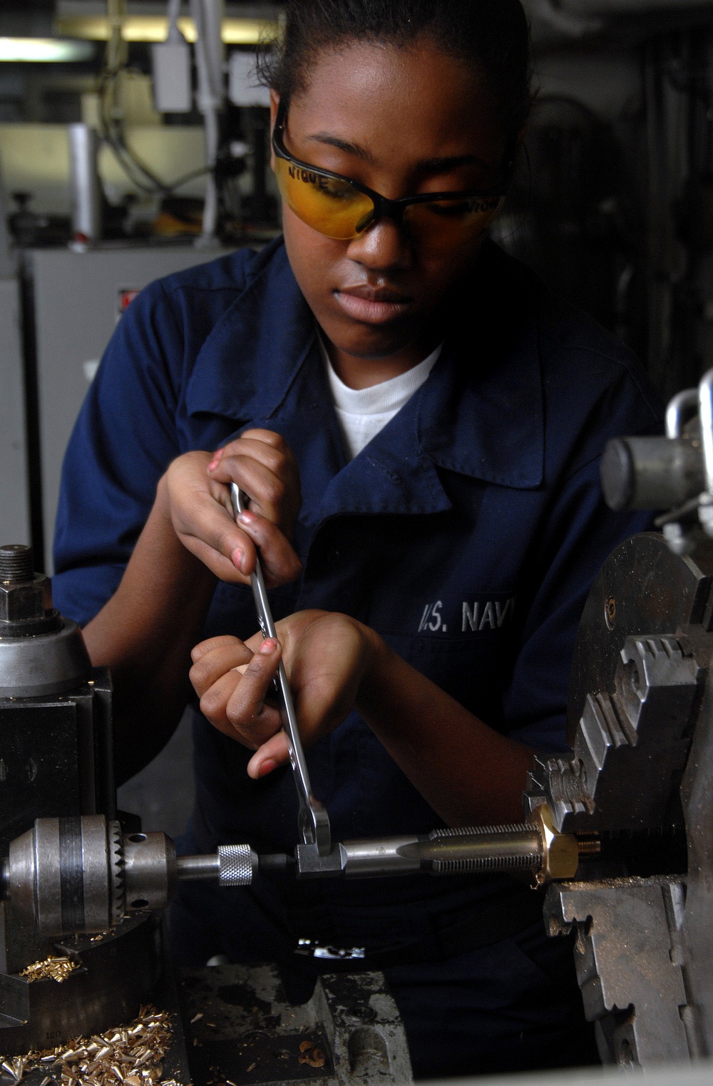 DVIDS Images Petty Officer makes air conditioning bottle adapters