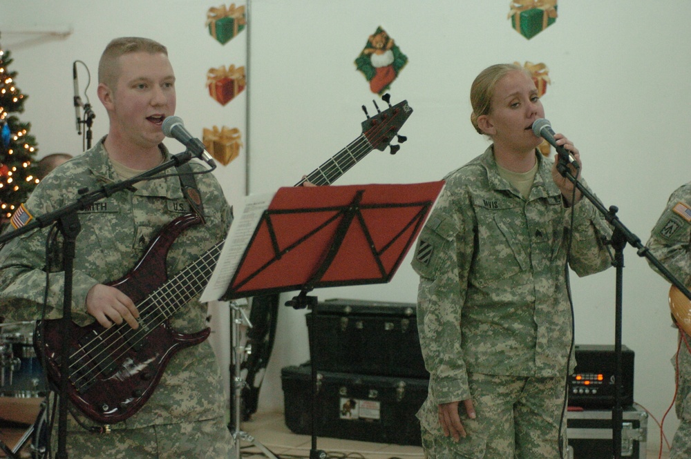 Surge band plays for surge Soldiers