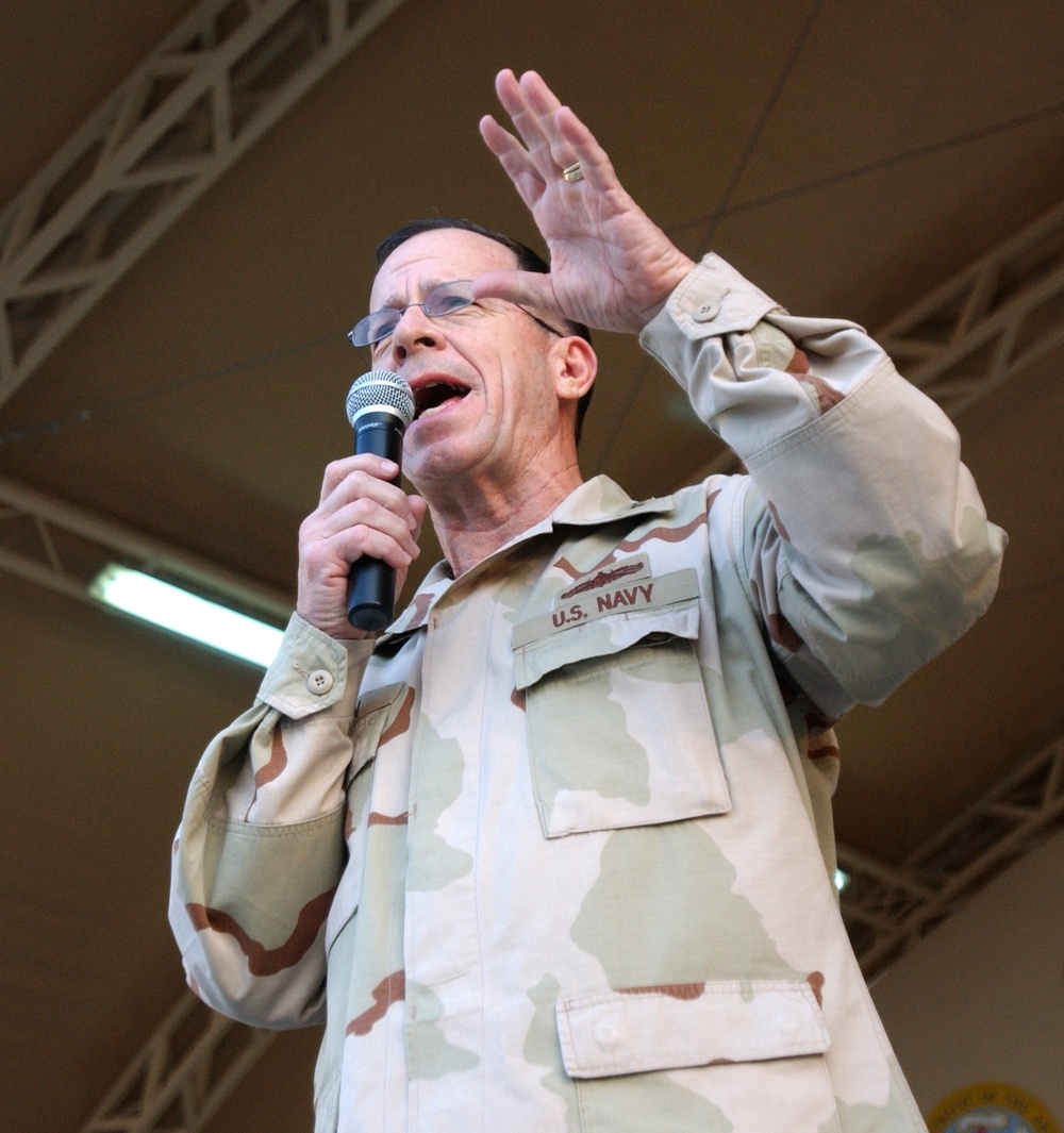 USO Holiday Troop Visit