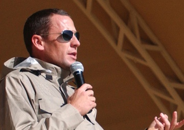 USO Holiday Troops Visit