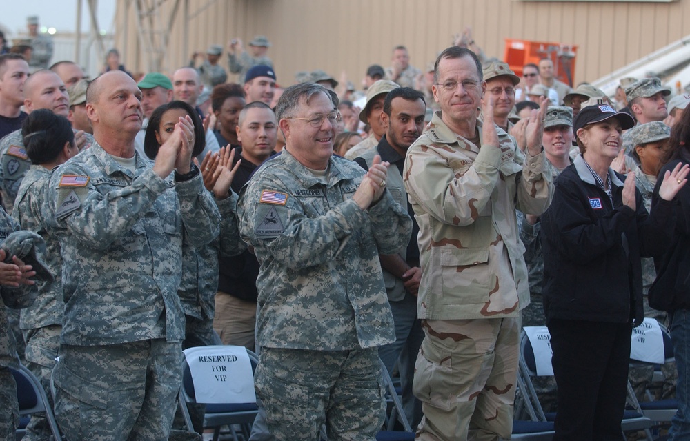 United Service Organization Sponsors Holiday Troop Visit Tour