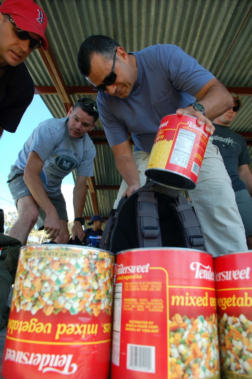 Task Force Volunteers Deliver Food to Honduran Village Task Force Volunteers Deliver Food to Honduran Village