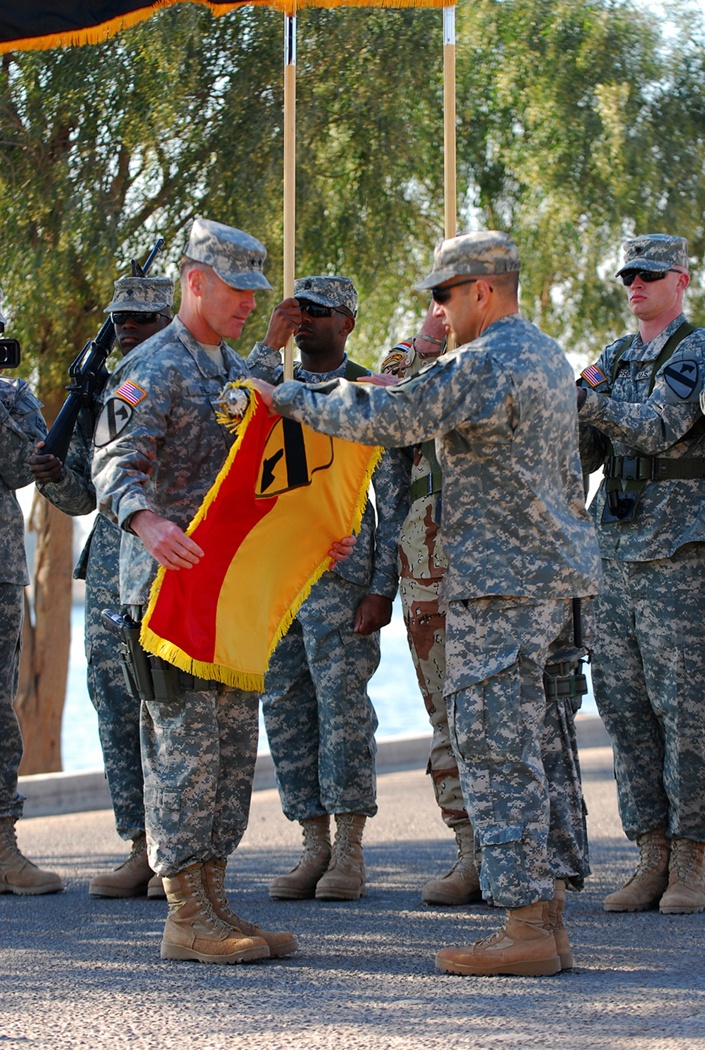 1st Cav. Div. transfers authority of MND-B to 4th Inf. Div.
