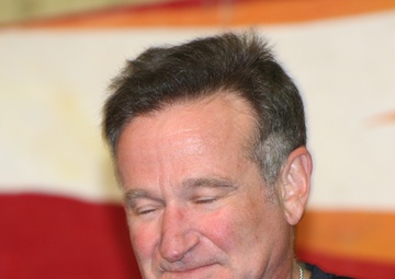 Robin Williams With Troops in Iraq