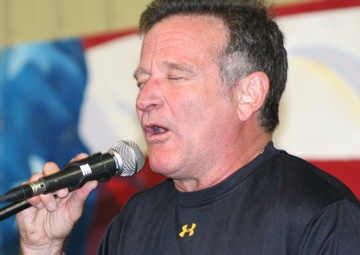 Robin Williams Comedy in Iraq