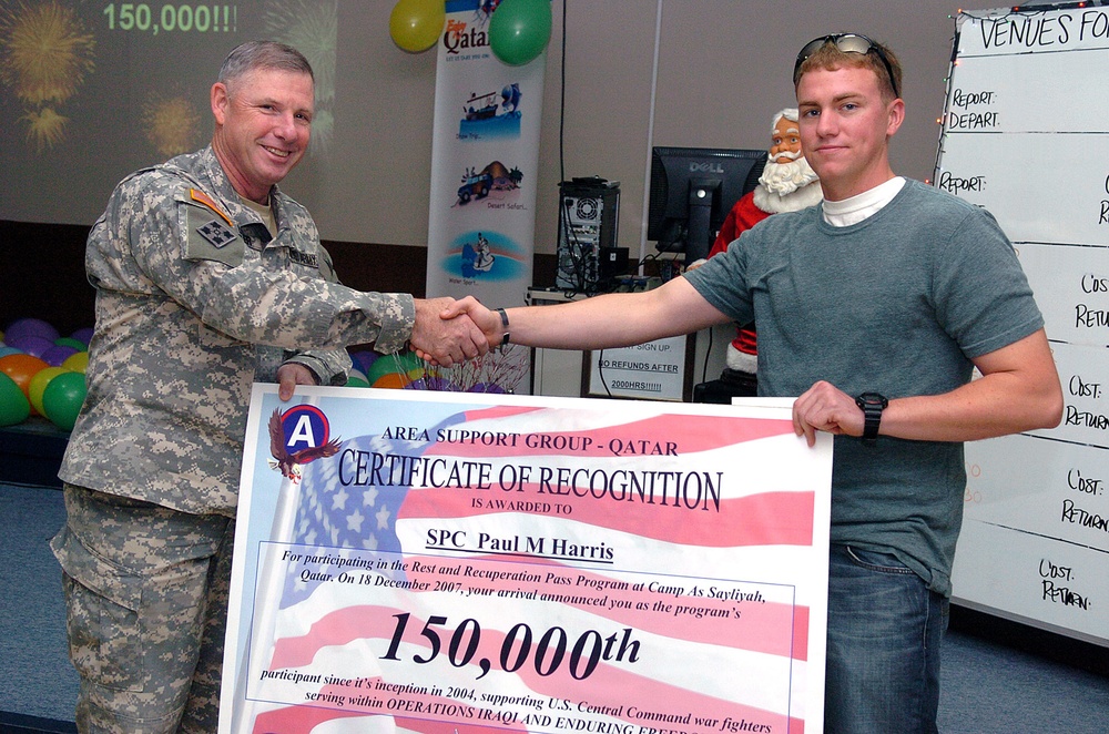 150,000th R&amp;amp;R Soldier in Qatar