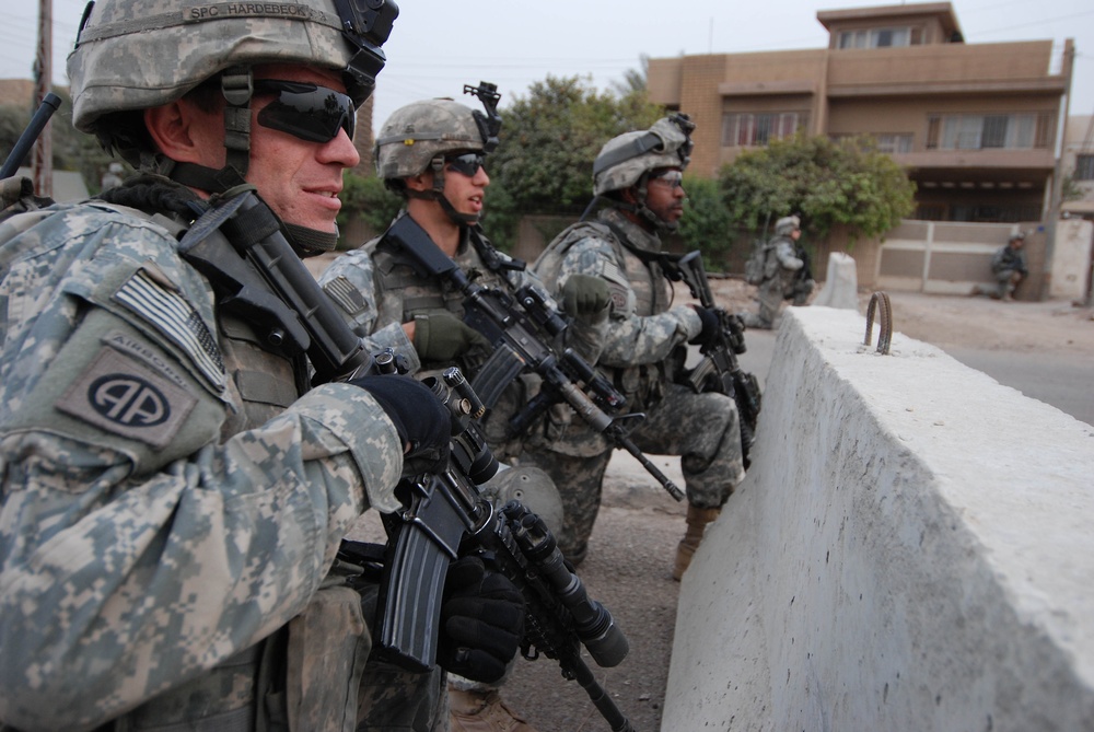 Hidden Baghdad: Paratroopers find a city on the mend during daily patrols