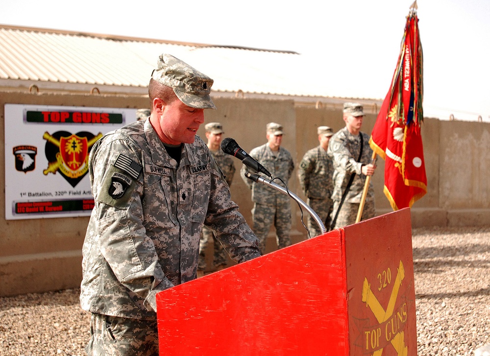 Soldiers receive combat patches