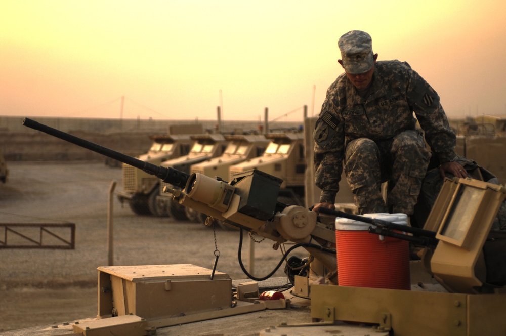 Tank Urban Survivability Kit Helps Soldiers Patrol Main Supply Routes