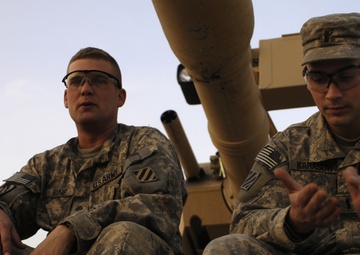 Tank Urban Survivability Kit Helps Soldiers Patrol Main Supply Routes