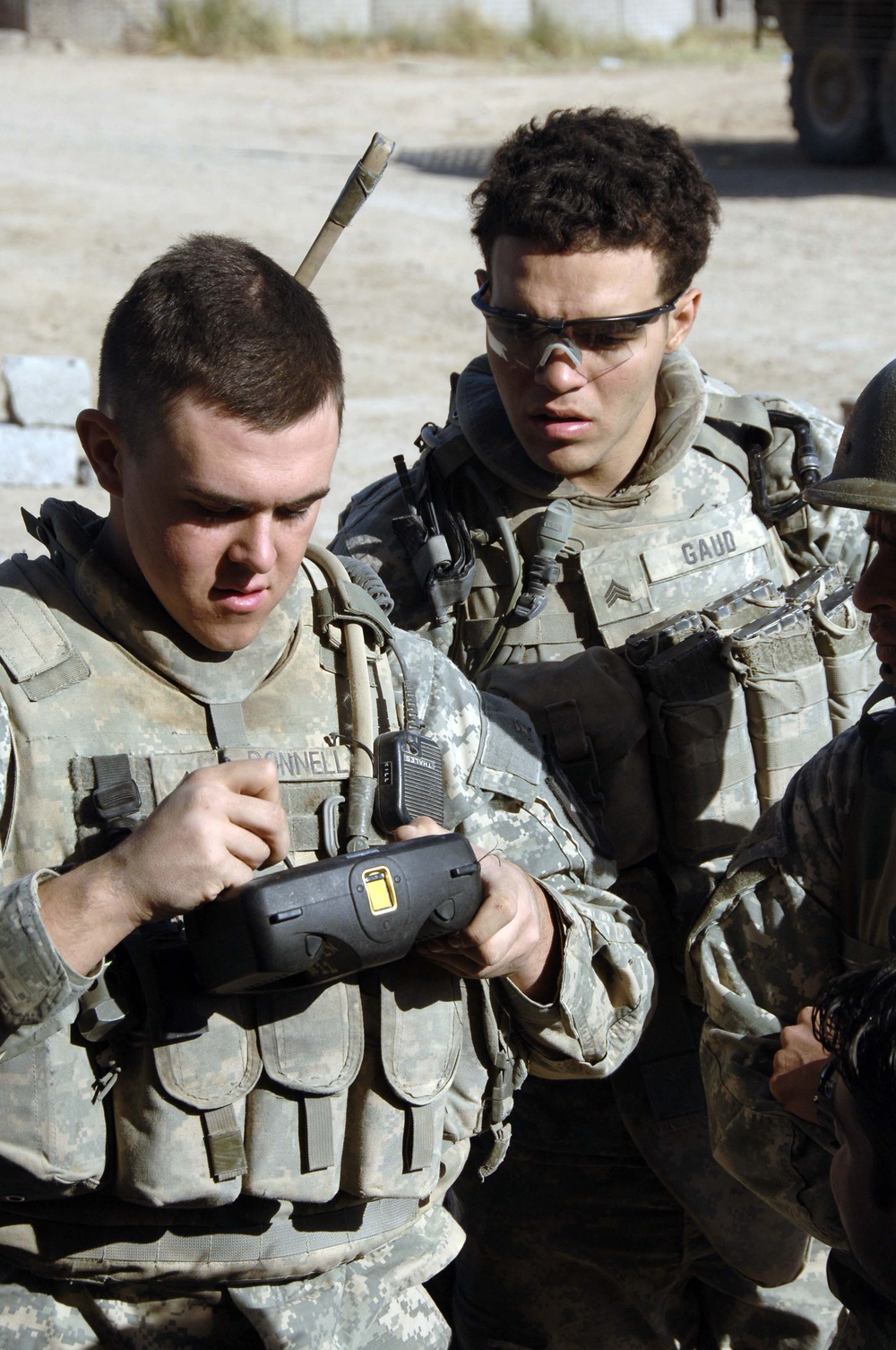 Blackfoot Soldiers Work in Muqdadiyah