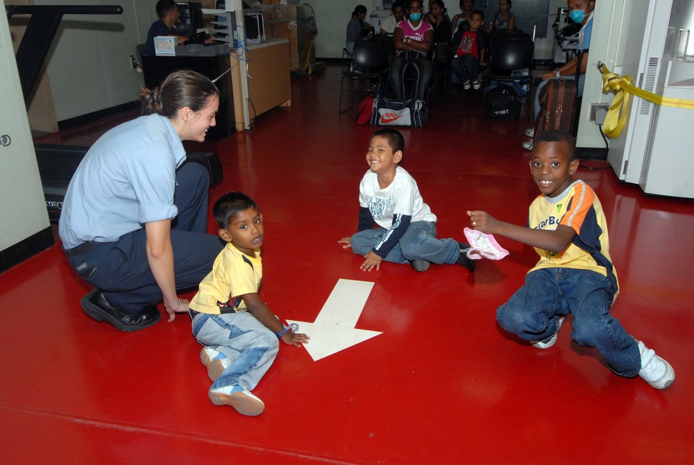 U.S. Ambassador to Suriname Boards USNS Comfort