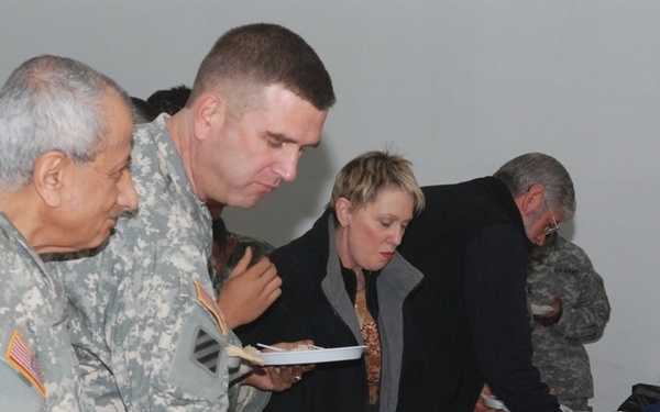 214th FB, Iraqi DBE celebrate New Year's Day