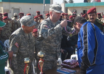 Leader Brigade Helps Iraqis Celebrate IA Day