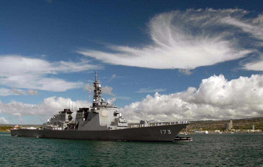JS Kongo Stops in at Pearl Harbor