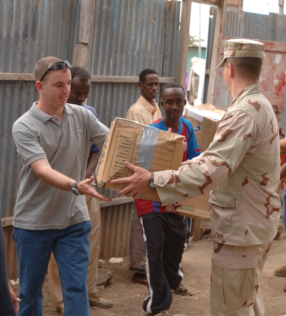 CJTF-HOA Personnel Donate School Supplies to Djibouti School