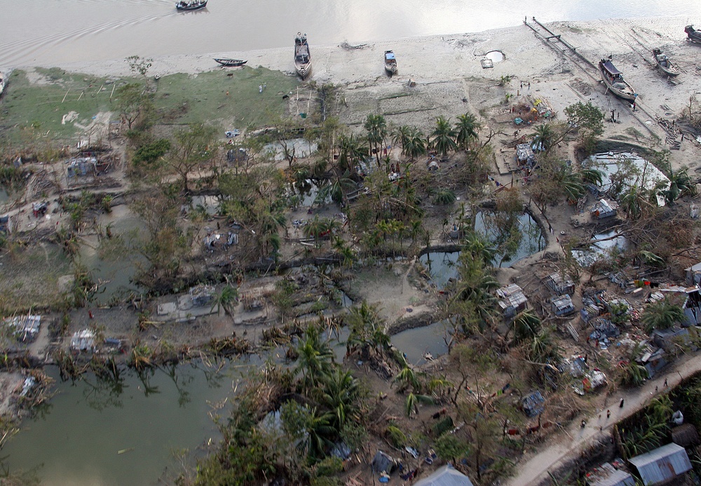 U.S. Navy and Marine Corps assist in humanitarian support operations in Ban