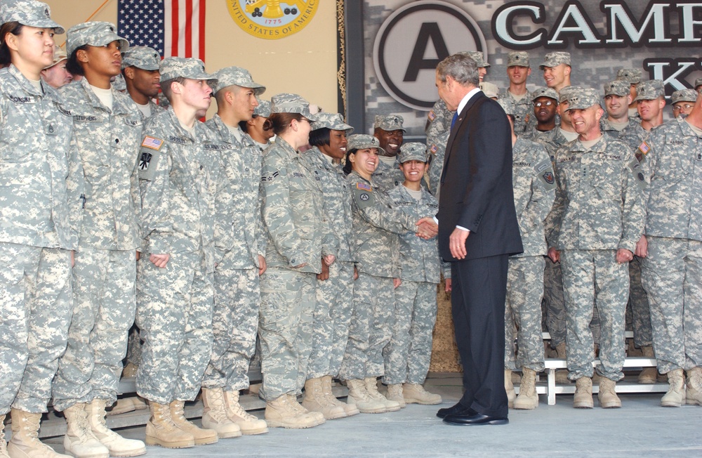 Commander-in-chief Offers Message of Hope to Service Members in Kuwait