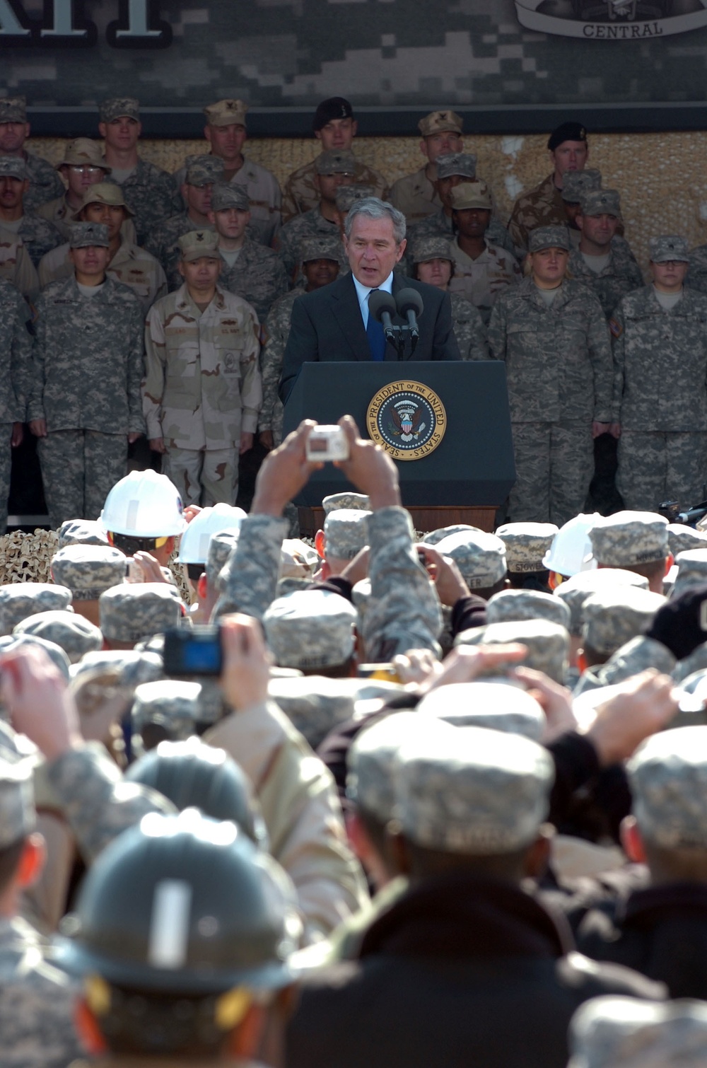 Commander-in-chief offers message of hope to service members in Kuwait