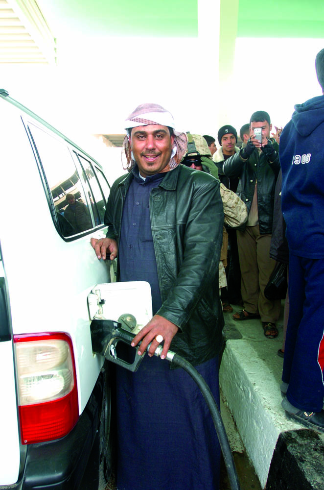 Gas station opens in Ramadi