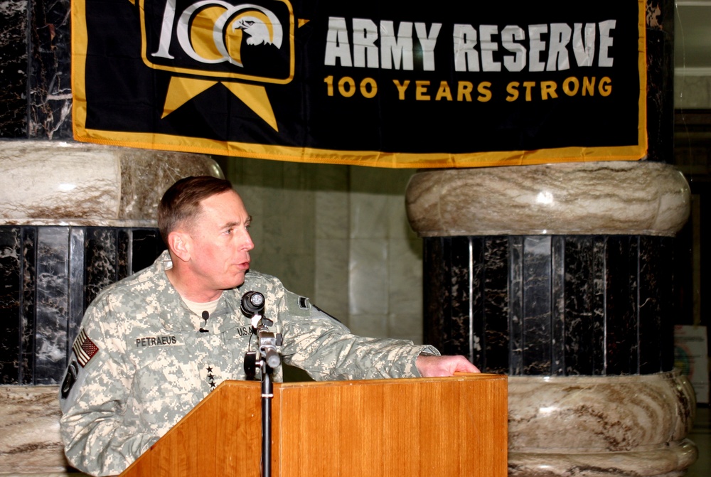 Soldiers Re-enlist to Commemorate 100th Army Reserve Anniversary