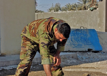 Coalition Forces Work to Help Iraqis of Muqdadiyah