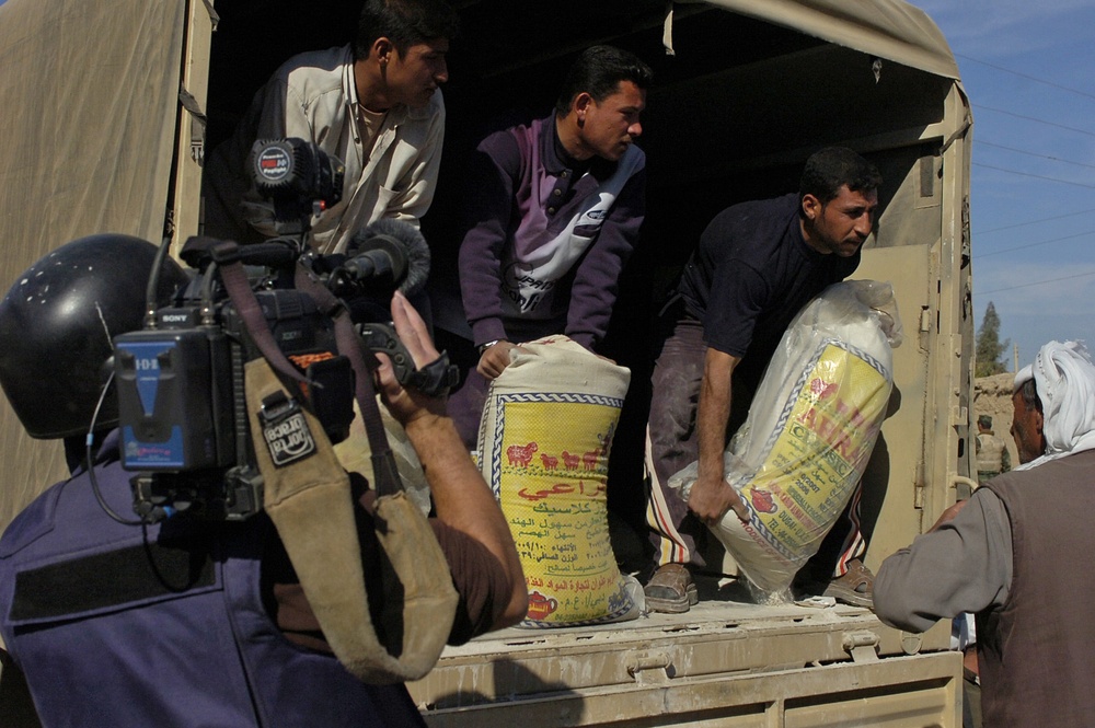 Iraqi Media Visits Former AQI Stronghold