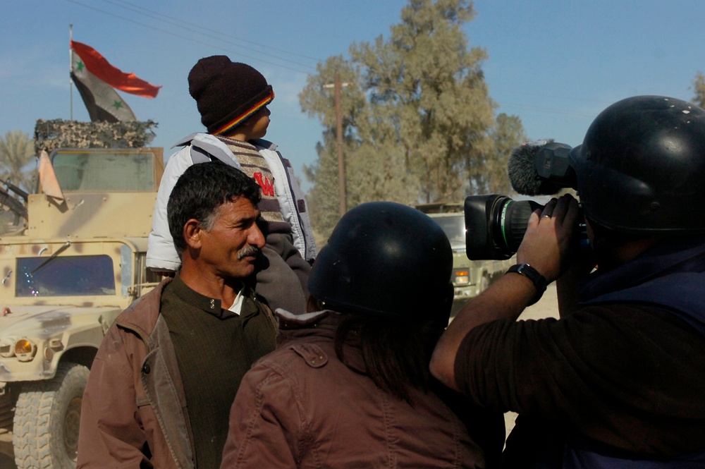 Iraqi Media Visits Former AQI Stronghold