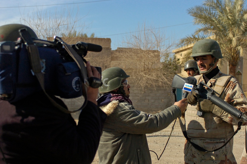 Iraqi Media Visits Former AQI Stronghold